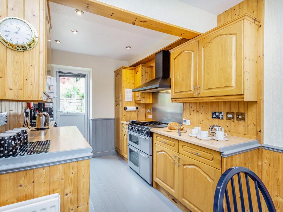 Esklets Cottage 惠特比 外观 照片